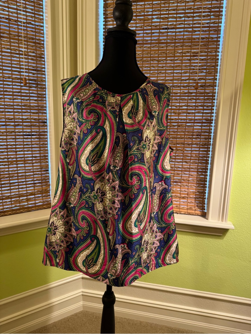 Talbots Sleeveless Paisley Shell Top in Royal Blue, Pink & Green